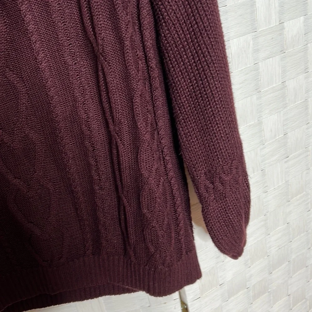 SOHO Wine Color Cable Knit Sweater SZ M - Picture 4 of 8